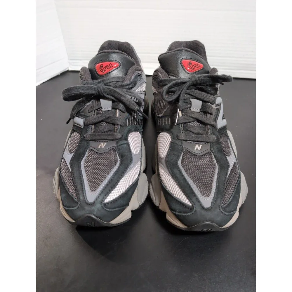 NEW BALANCE 9060 BLACK GRAY ATHLETIC RUNNING TRAINING SNEAKERS MENS SIZE 9.5 GUC